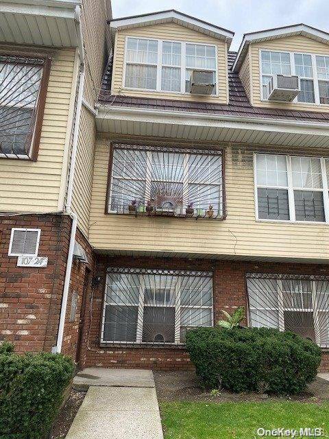 107-24 Guy R Brewer BLVD #15-C, Jamaica, NY 11433