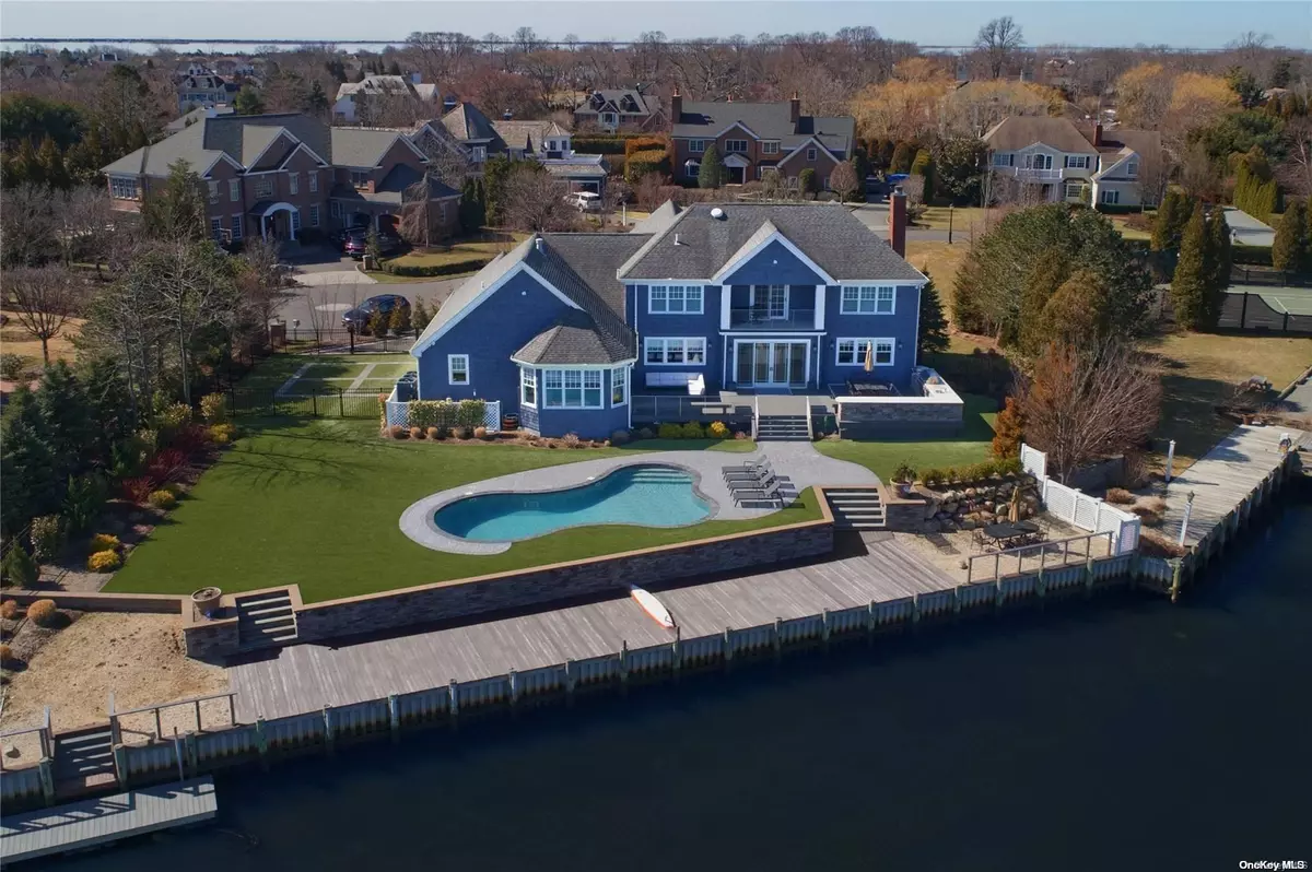 West Islip, NY 11795,23 True Harbour WAY