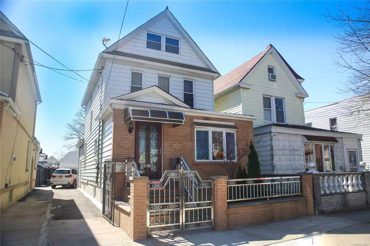 Richmond Hill S., NY 11419,108-10 95th AVE