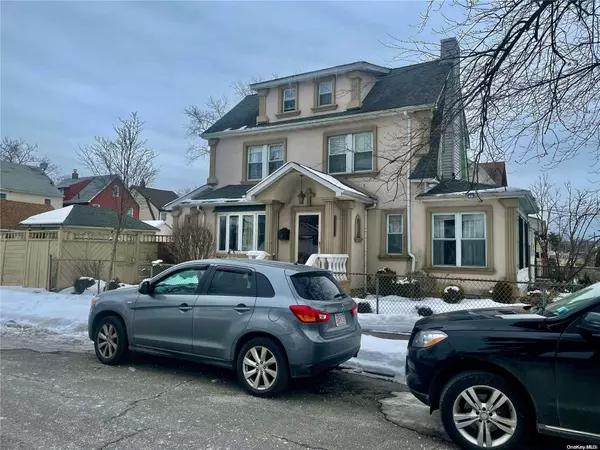 214-01 112th RD, Queens Village, NY 11429