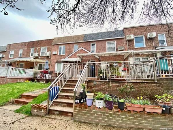 5847 206 ST, Oakland Gardens, NY 11364