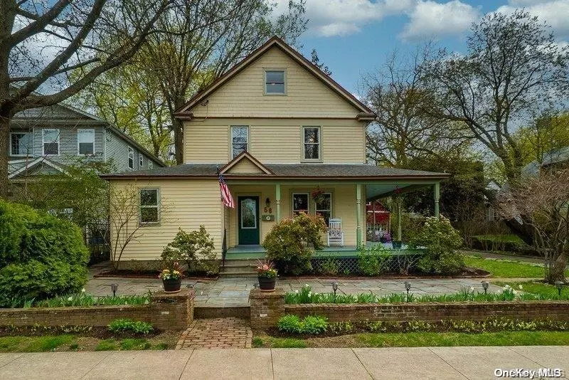 Port Washington, NY 11050,56 Bayview AVE