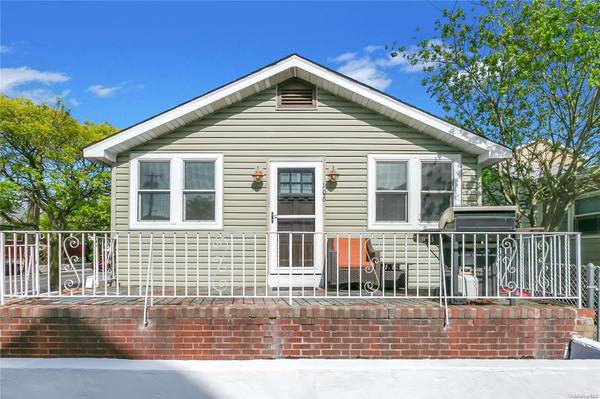 106 Oregon ST, Long Beach, NY 11561
