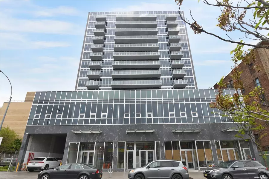 41-62 Bowne ST #3C, Flushing, NY 11355