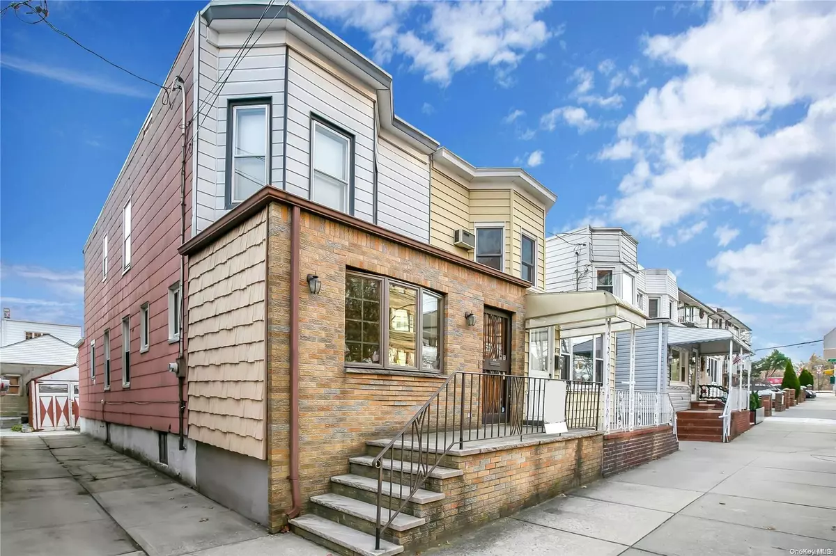 Middle Village, NY 11379,69-18 Juniper Valley RD