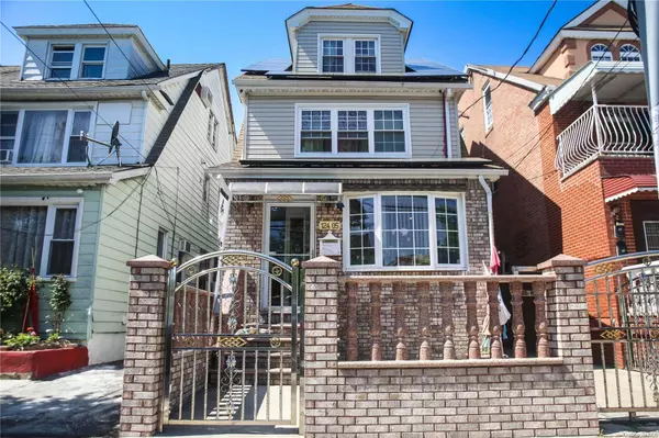 124-05 109th AVE, South Ozone Park, NY 11420