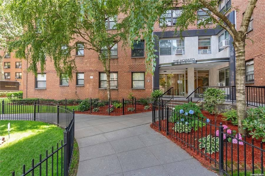 99-32 66th RD #3P, Rego Park, NY 11374