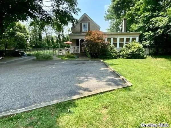 Nesconset, NY 11767,74 Gibbs Pond RD