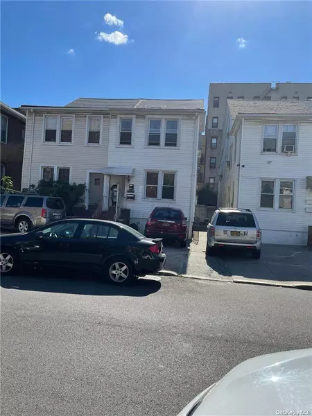 40-44 78 ST, Elmhurst, NY 11373