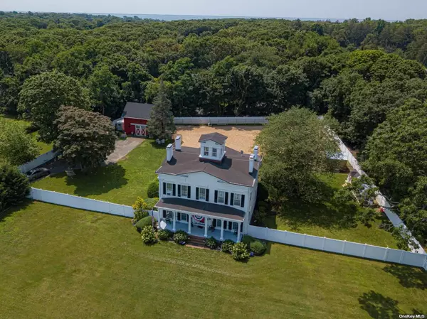 350 S Country RD, East Patchogue, NY 11772