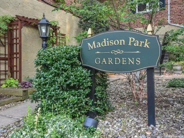 39L Madison Park #39L, Port Washington, NY 11050