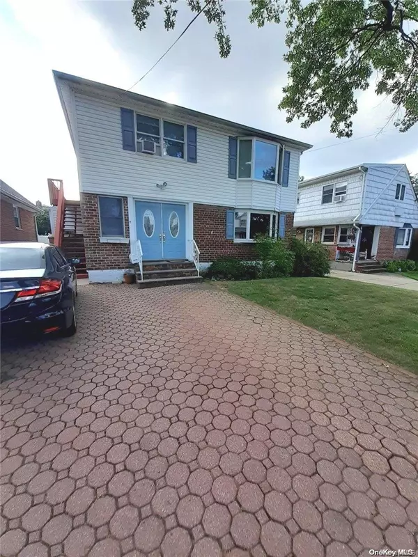 Bayside, NY 11361,3524 204th ST