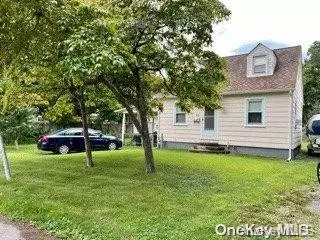 West Islip, NY 11795,48 North ST