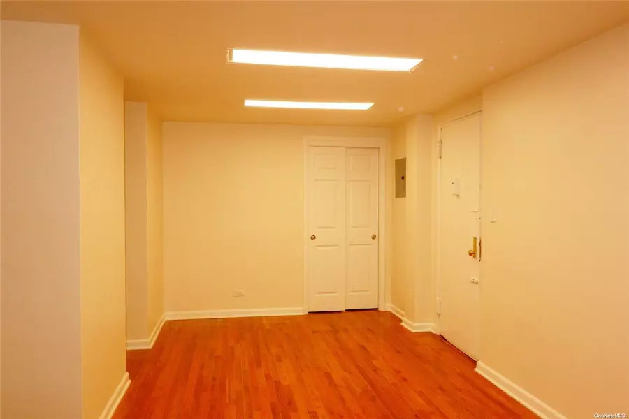 143-45 Sanford AVE #L1, Flushing, NY 11355