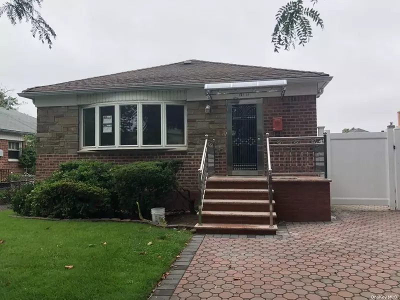 Fresh Meadows, NY 11365