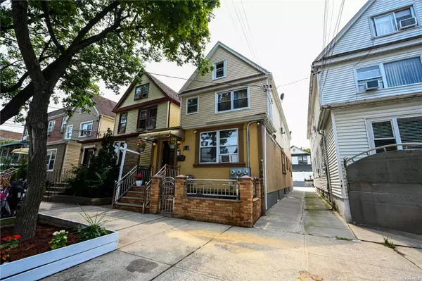 Corona, NY 11368,53-48 97 ST