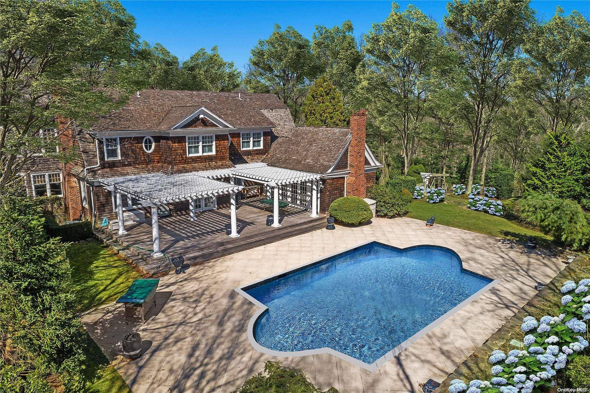 Bridgehampton, NY 11932,3 Bridge Hill LN