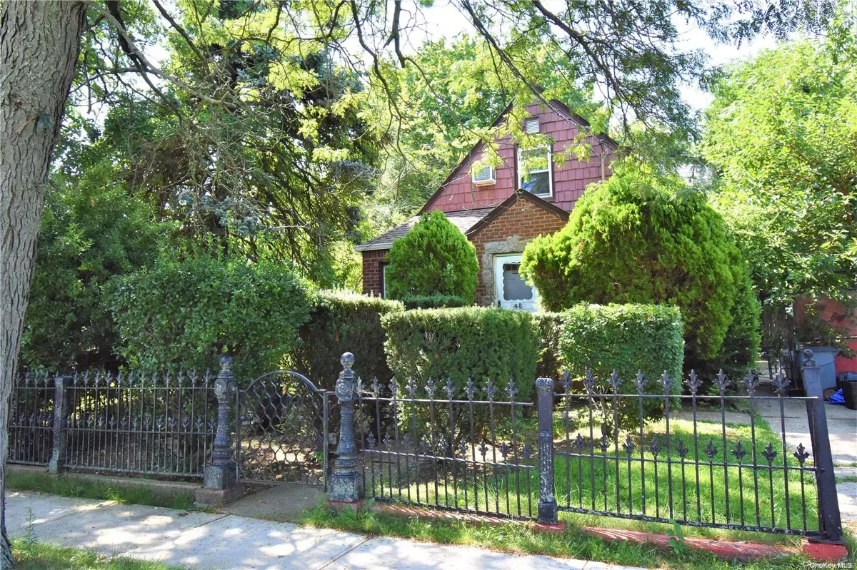 Hempstead, NY 11550,48 Oakland ST