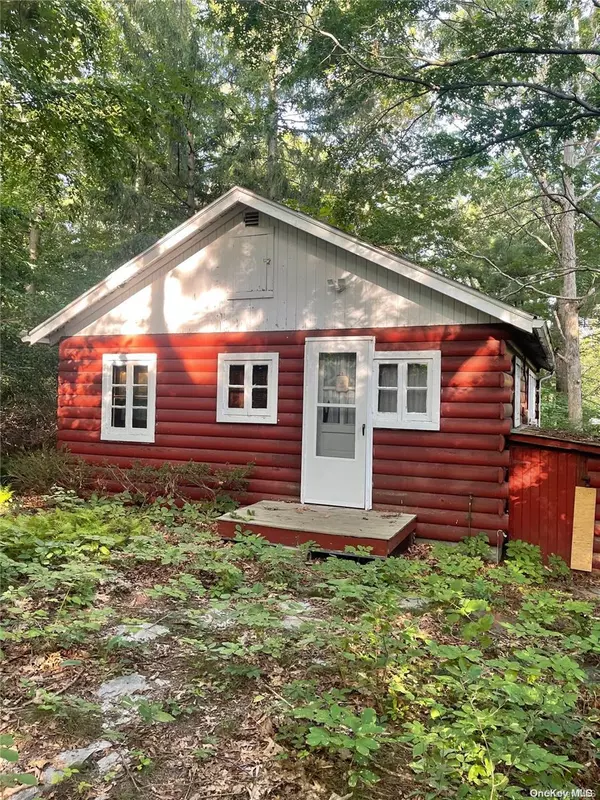 Miller Place, NY 11764,10 Beverly DR