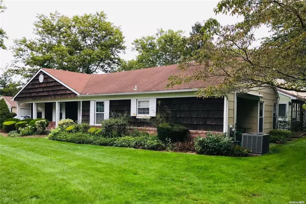 Mount Sinai, NY 11766,36 Hearthside DR #36