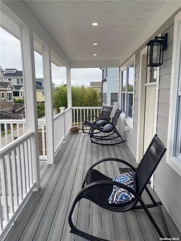 Ocean Beach, NY 11770,448 Dehnhoff WALK