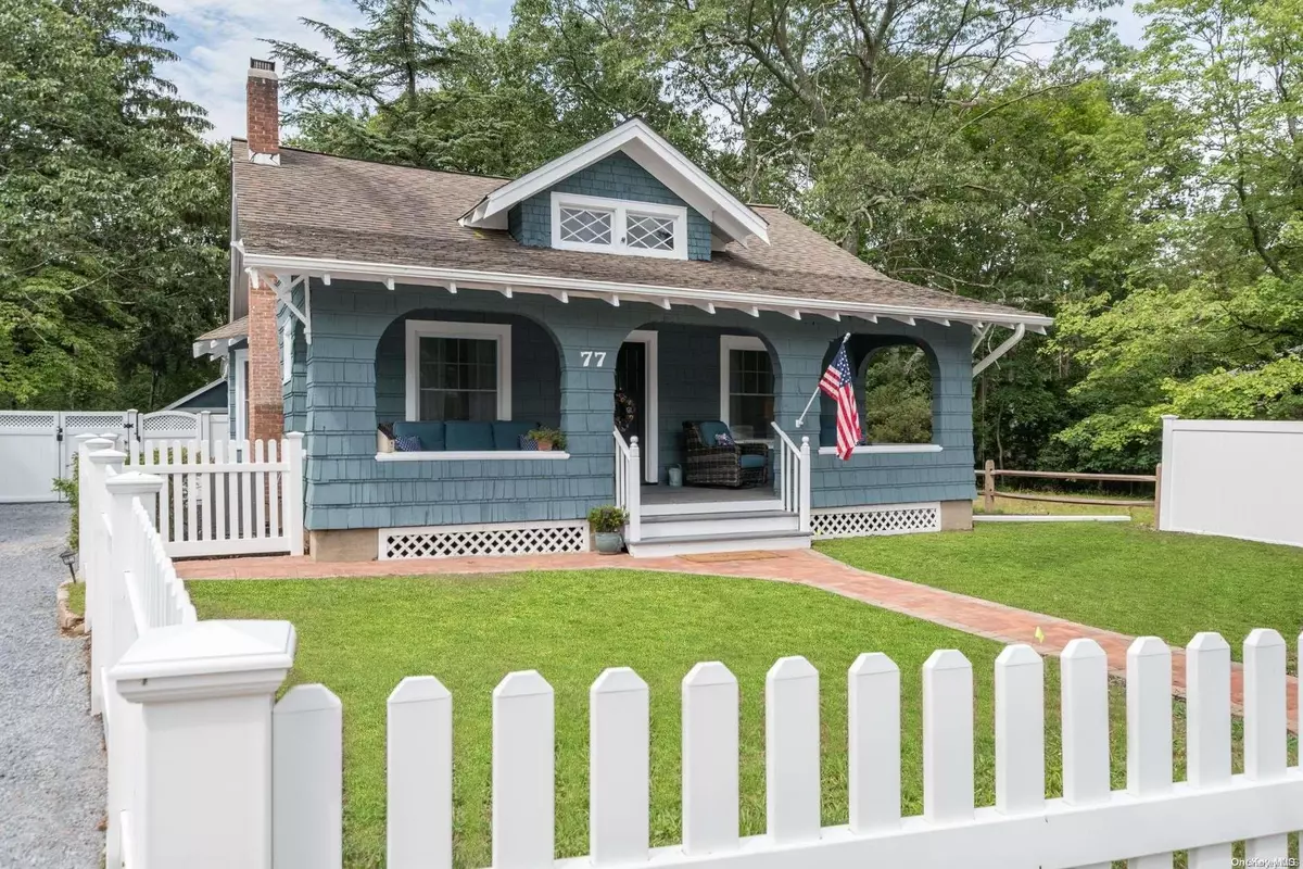 Northport, NY 11768,77 Laurel AVE