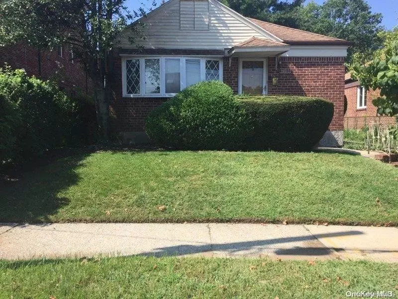 47-56 192nd ST, Flushing, NY 11358