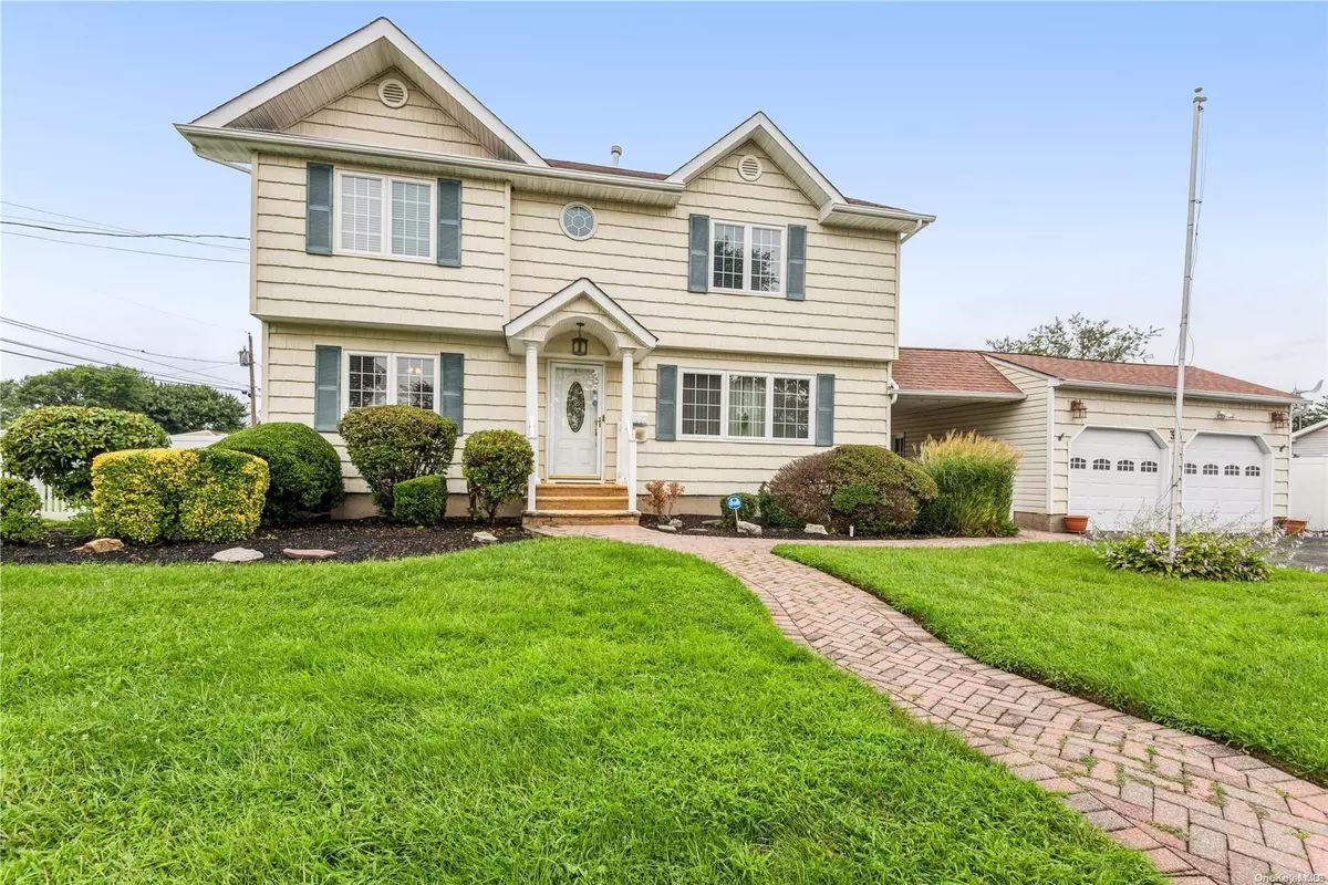 Deer Park, NY 11729,33 Leo LN