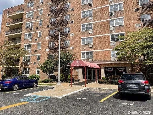 151-25 88th ST #1F, Howard Beach, NY 11414