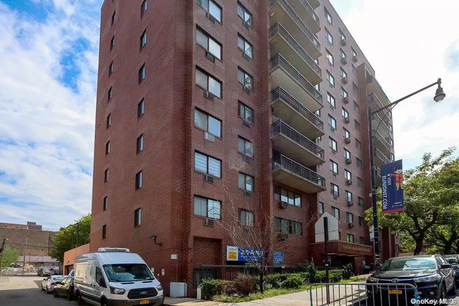 36-25 Union ST #5D, Flushing, NY 11354