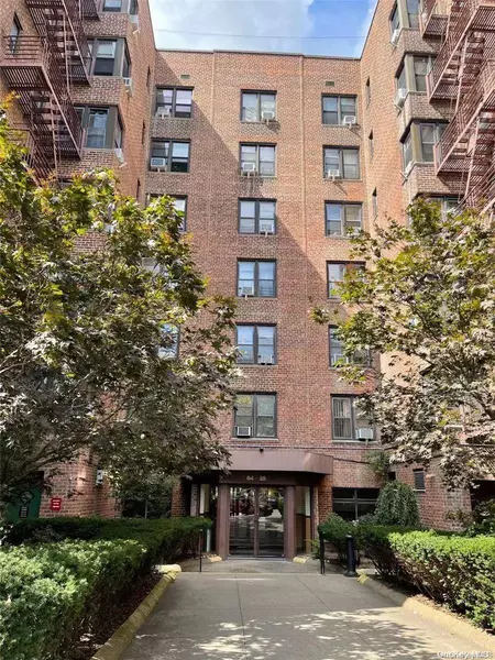 84-25 Elmhurst AVE #3S, Elmhurst, NY 11379