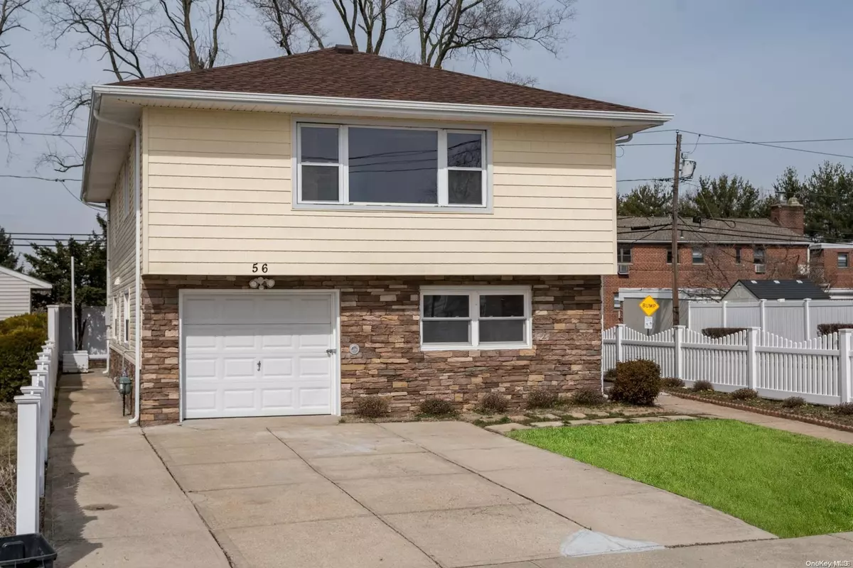 Hicksville, NY 11801,56 Princess ST