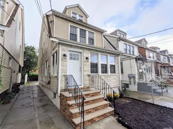 109-50 135th ST, South Ozone Park, NY 11420