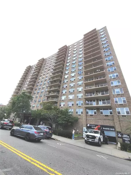 41-40 Union ST #11Y, Flushing, NY 11355