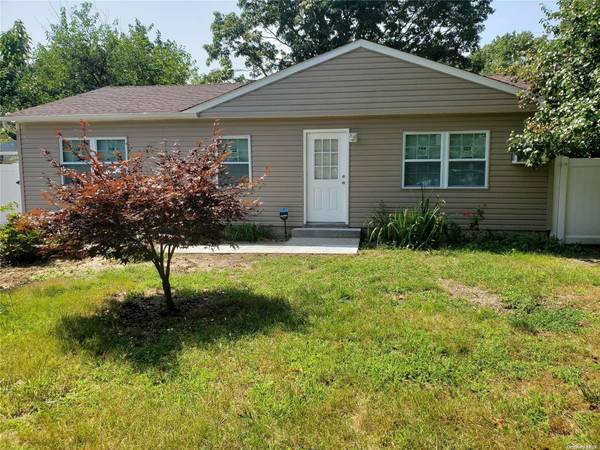 316 William Floyd Pkwy, Shirley, NY 11967