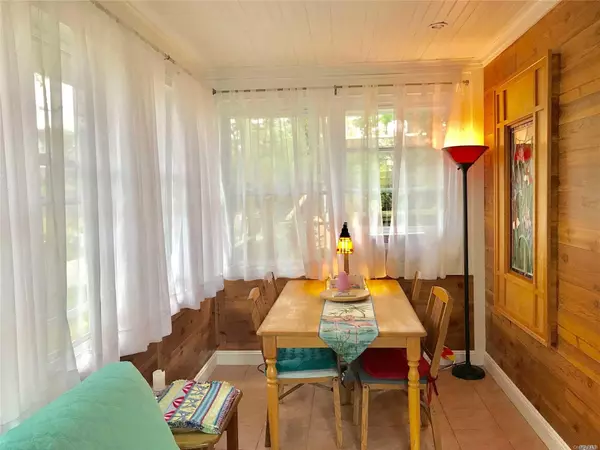 Ocean Beach, NY 11770,515 Bayberry WALK