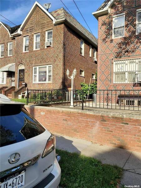 24-25 97th ST, East Elmhurst, NY 11369