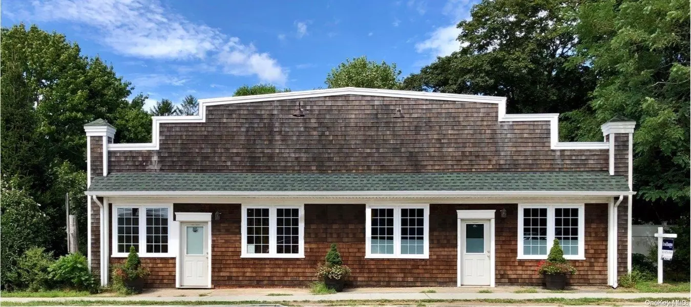533 Montauk HWY, East Moriches, NY 11940