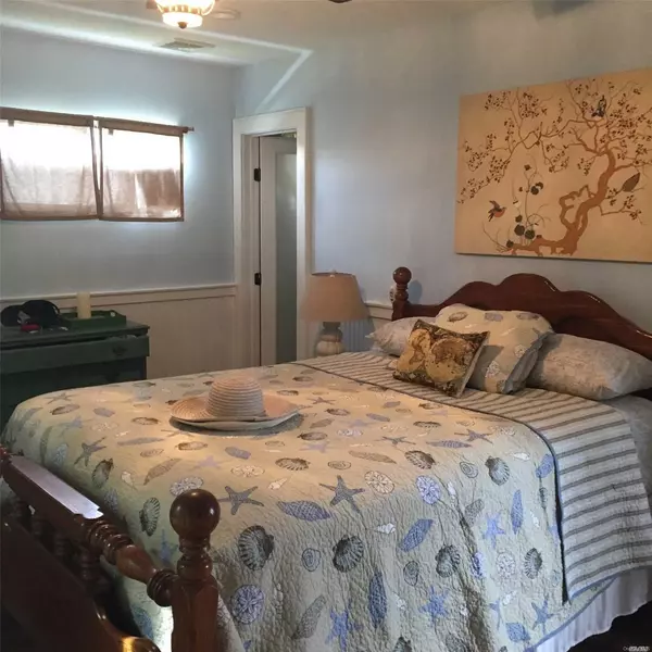 Ocean Beach, NY 11770,142 Bungalow