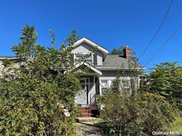 2343 Marlboro ST, East Meadow, NY 11554