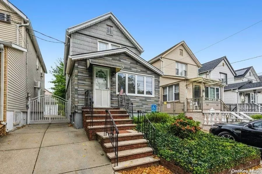 107-53 107th ST, Ozone Park, NY 11417