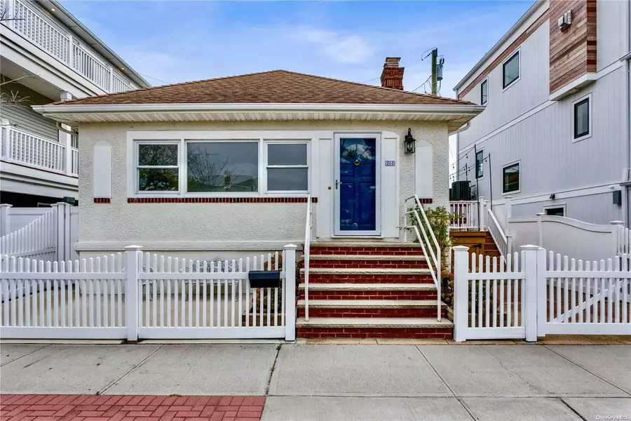 204 Grand BLVD, Long Beach, NY 11561