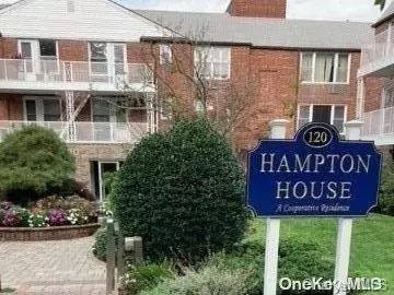 120 Morris AVE #B24, Rockville Centre, NY 11570