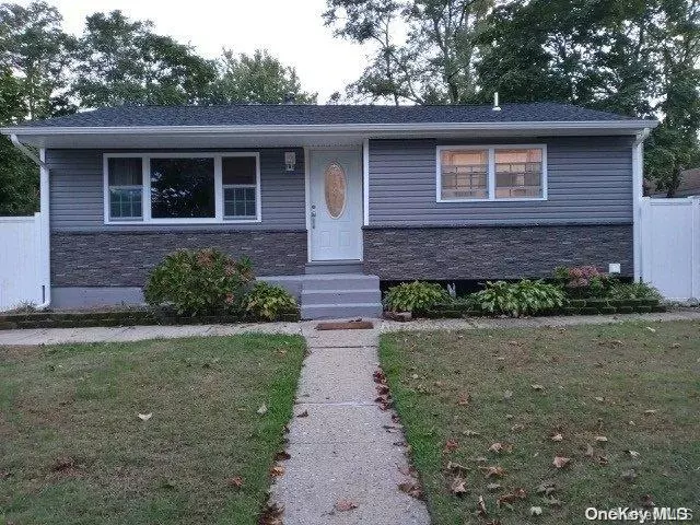 56 E Cedar ST, Central Islip, NY 11722