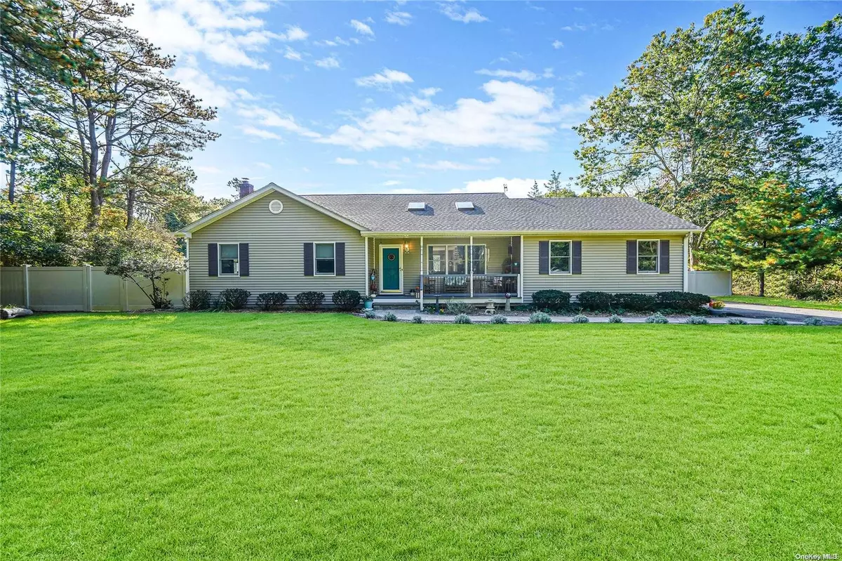 Calverton, NY 11933,181 South PATH