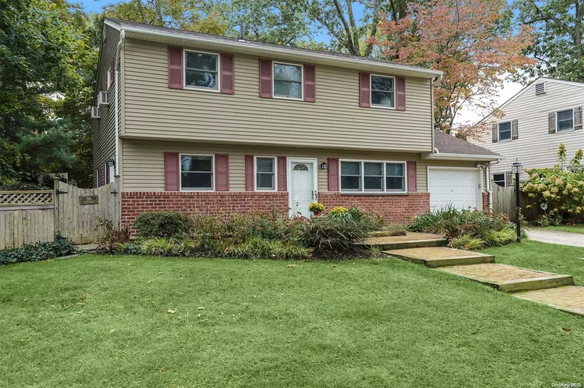 Huntington Station, NY 11746,36 Court DR