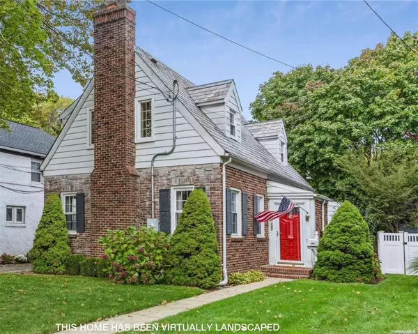 247 Rider AVE, Malverne, NY 11565