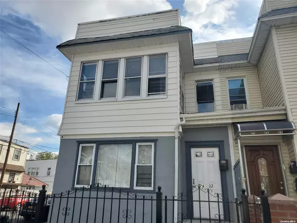 74-32 95th AVE, Ozone Park, NY 11416