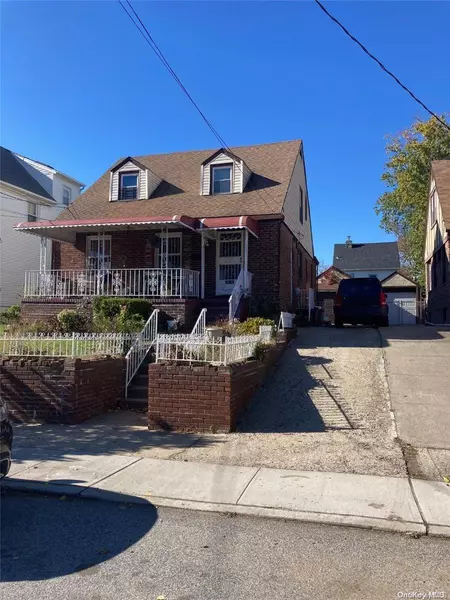 138-40 229th ST, Laurelton, NY 11413