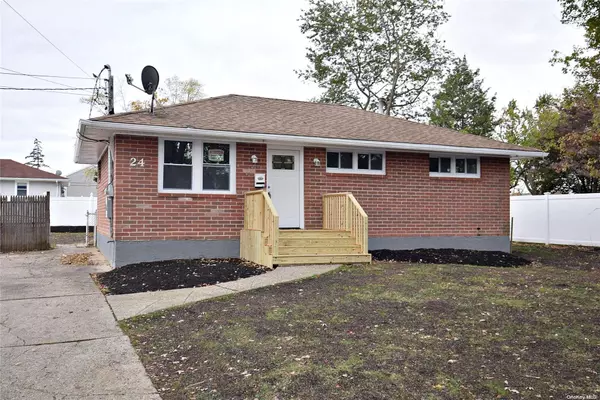 24 Orient AVE, Brentwood, NY 11717